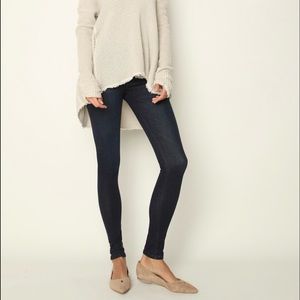 James Jeans woman size 31